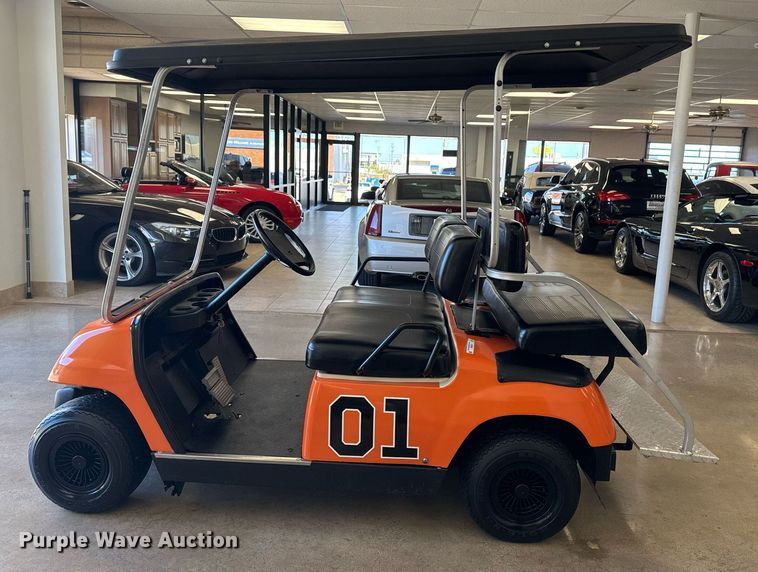 image for item EG7887 2000 Yamaha G16A golf cart
