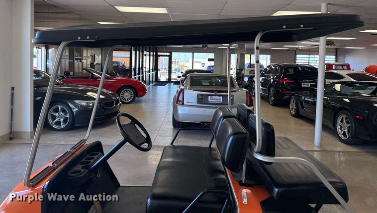 image for item EG7887 2000 Yamaha G16A golf cart