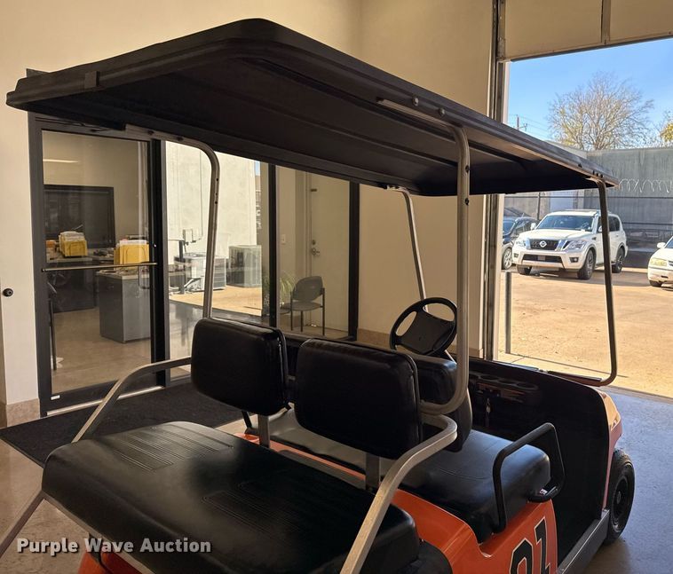 image for item EG7887 2000 Yamaha G16A golf cart