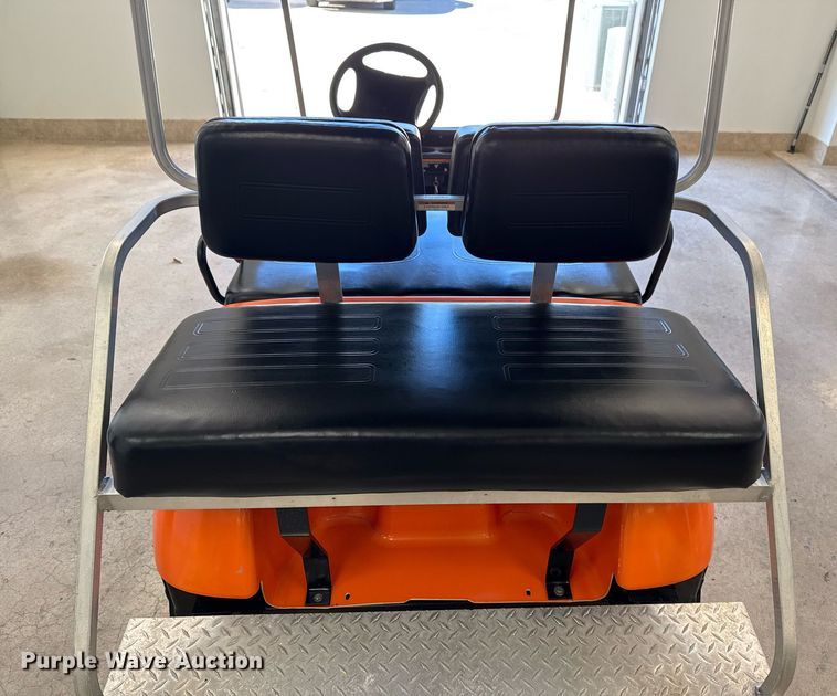 image for item EG7887 2000 Yamaha G16A golf cart