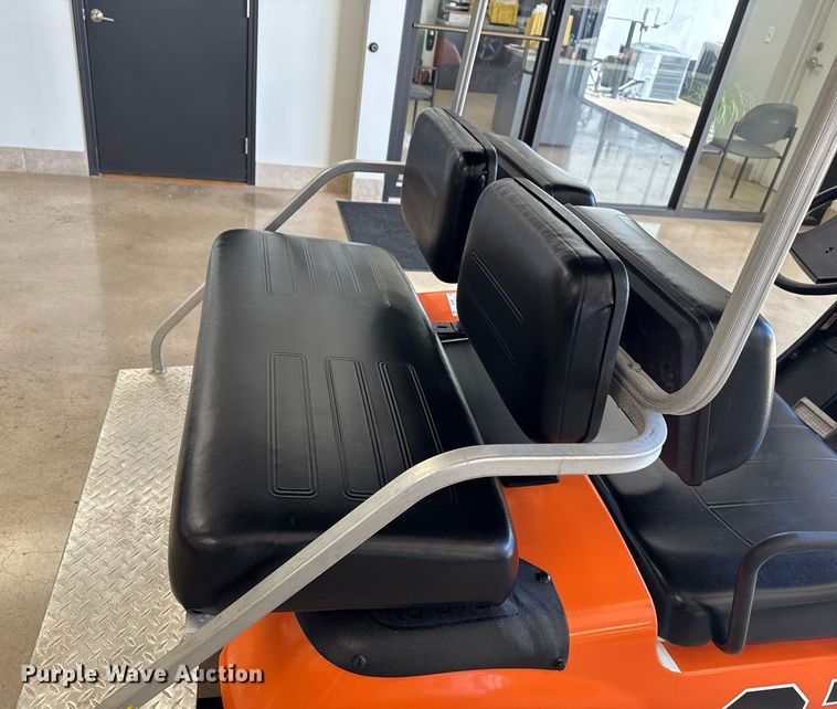 image for item EG7887 2000 Yamaha G16A golf cart