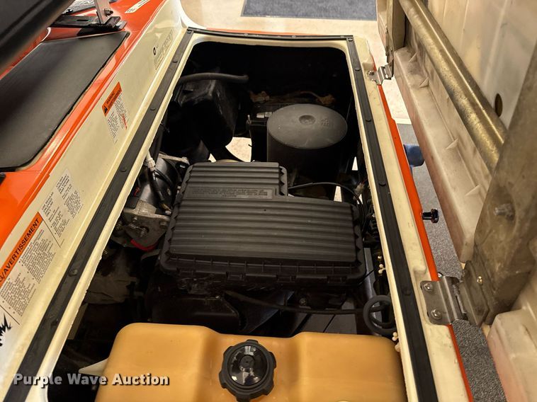 image for item EG7887 2000 Yamaha G16A golf cart