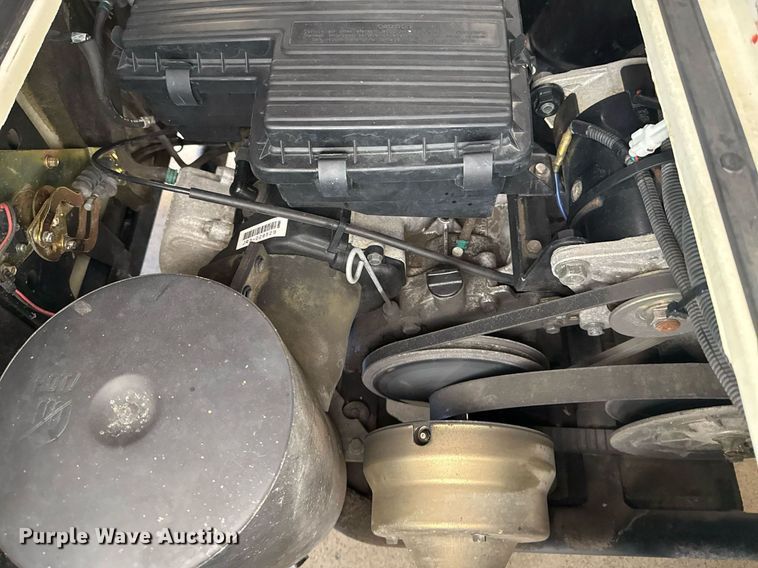 image for item EG7887 2000 Yamaha G16A golf cart