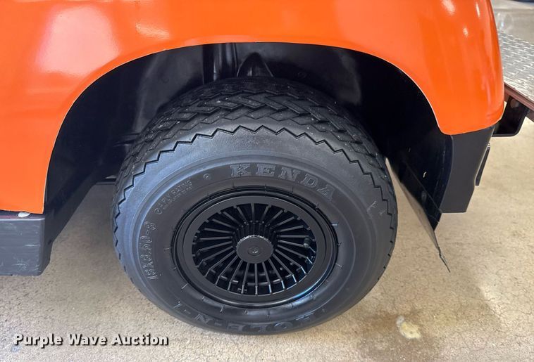 image for item EG7887 2000 Yamaha G16A golf cart