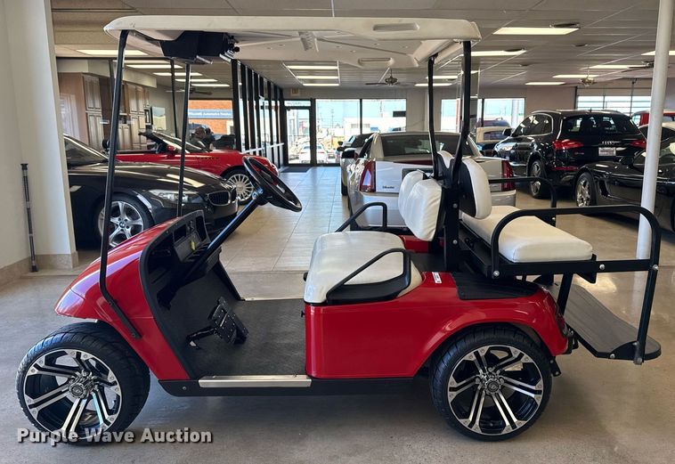 image for item EG7888 2000 EZ-GO golf cart