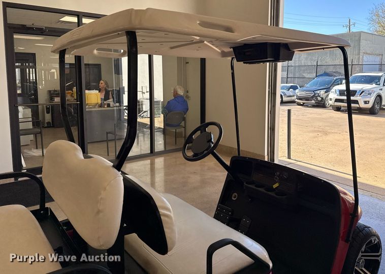 image for item EG7888 2000 EZ-GO golf cart