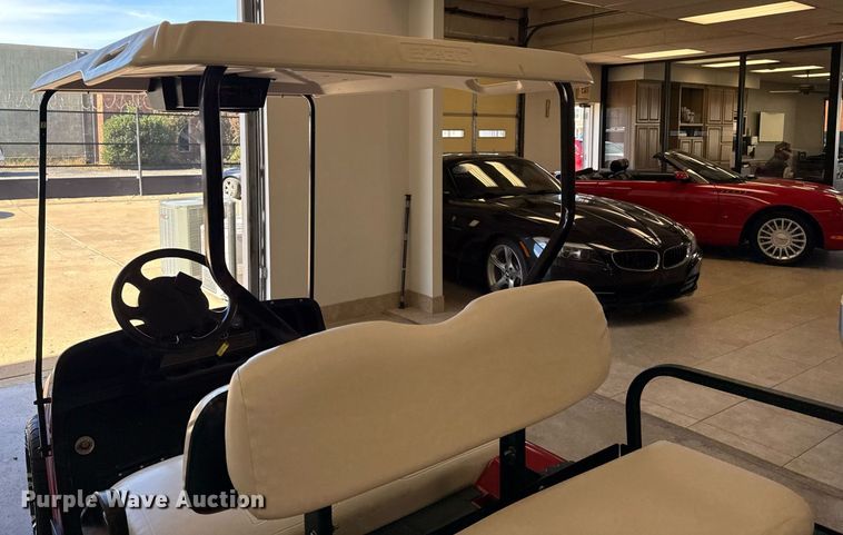 image for item EG7888 2000 EZ-GO golf cart