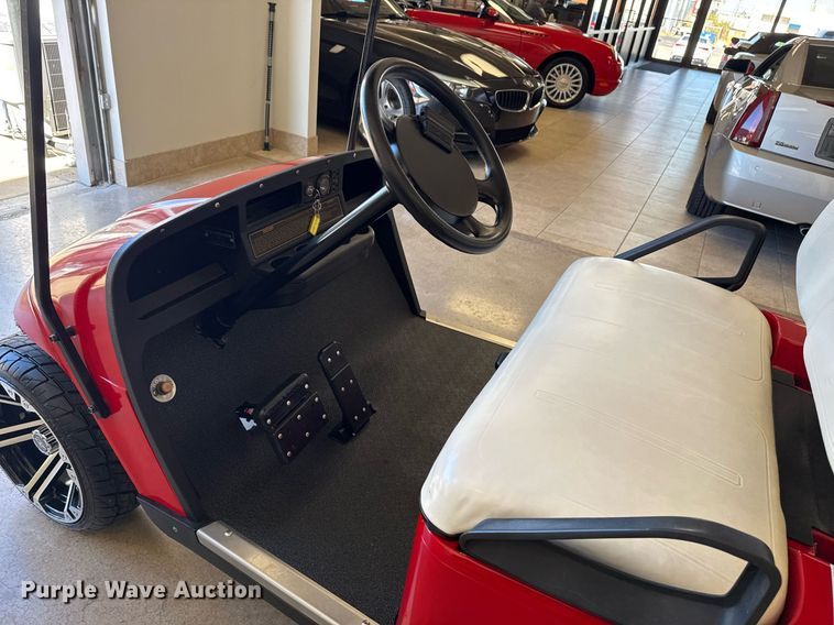 image for item EG7888 2000 EZ-GO golf cart