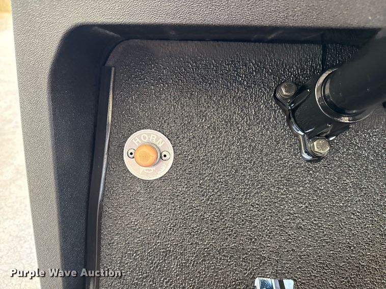 image for item EG7888 2000 EZ-GO golf cart