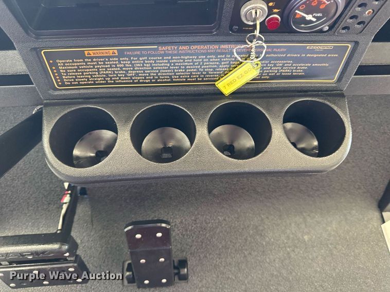 image for item EG7888 2000 EZ-GO golf cart