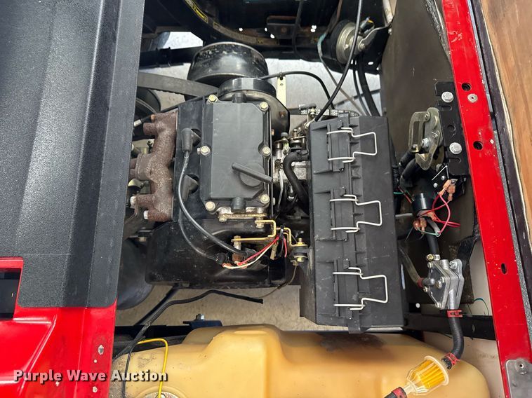 image for item EG7888 2000 EZ-GO golf cart