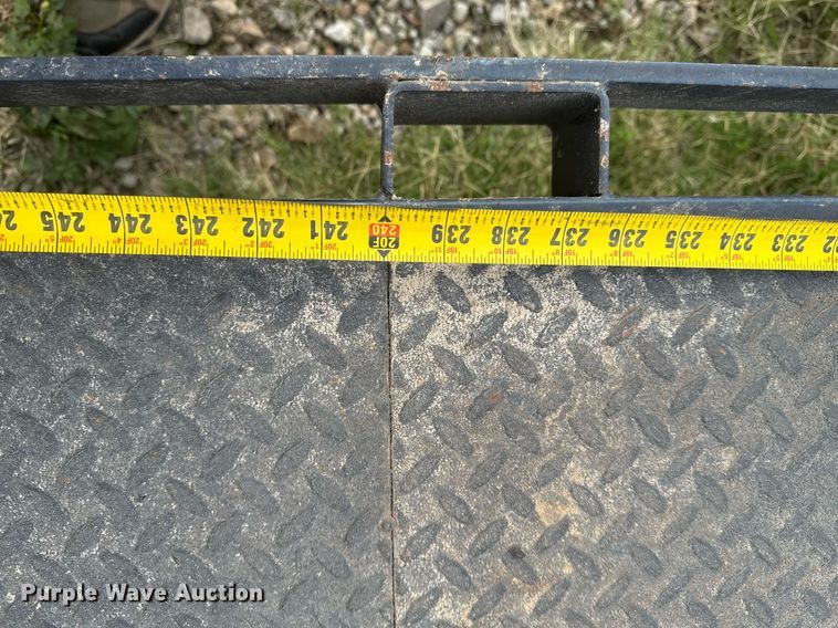 image for item EG7902 2014 Maxey MaxxD Trailers equipment trailer