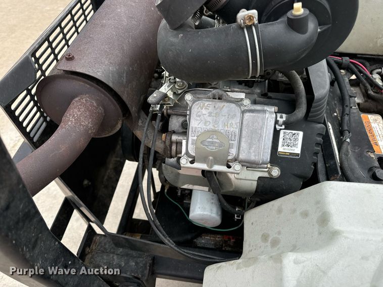 image for item EH7286 ExMark LazerZ XS ZTR lawn mower