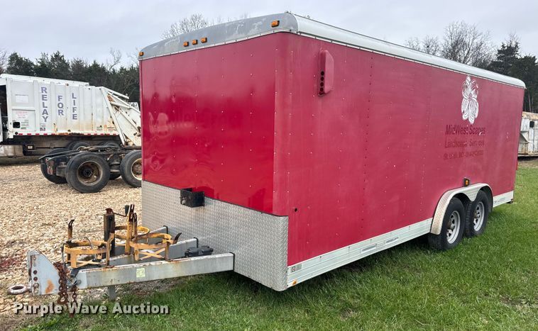 image for item EH7337 2002 Wells Cargo enclosed cargo trailer
