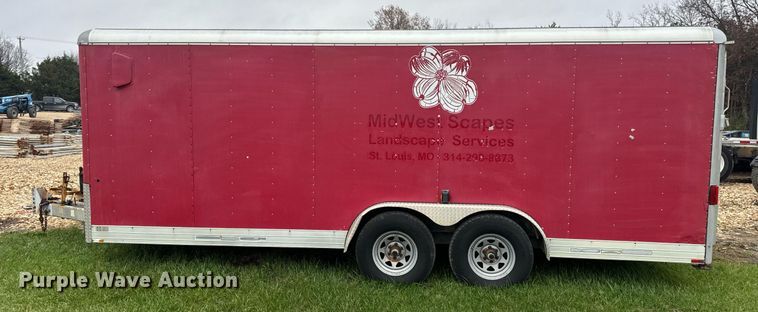 image for item EH7337 2002 Wells Cargo enclosed cargo trailer