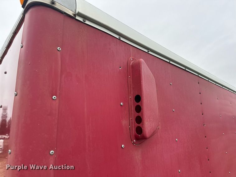 image for item EH7337 2002 Wells Cargo enclosed cargo trailer