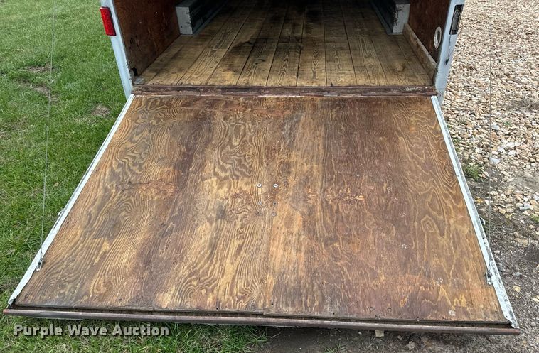 image for item EH7337 2002 Wells Cargo enclosed cargo trailer