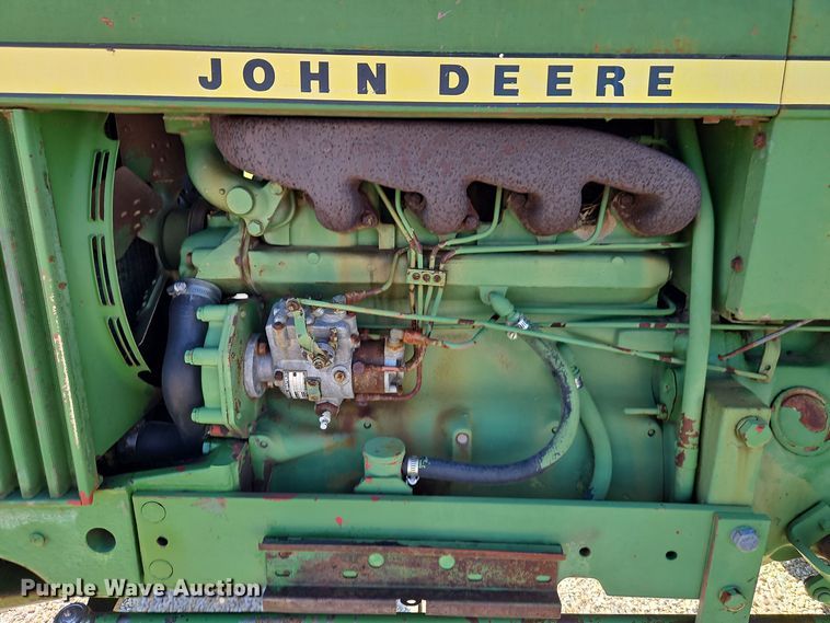 image for item EI8405 1975 John Deere 2030A tractor