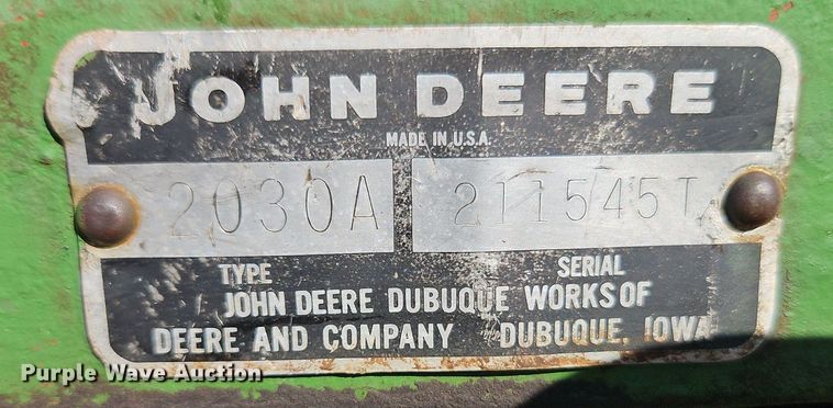 image for item EI8405 1975 John Deere 2030A tractor