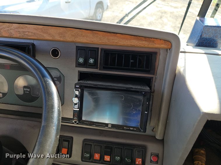 image for item EI8556 1992 AMEG MH-2242 RV