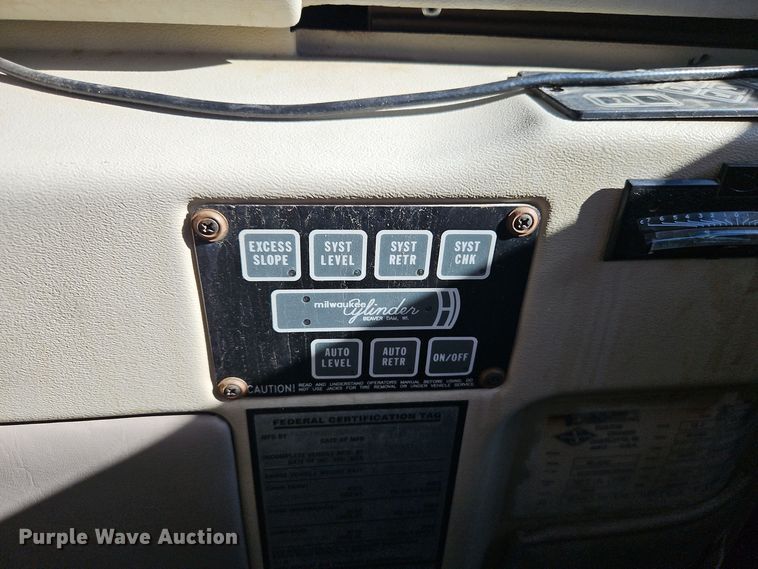 image for item EI8556 1992 AMEG MH-2242 RV