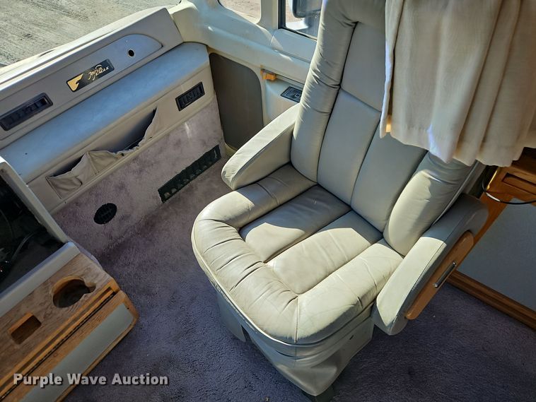 image for item EI8556 1992 AMEG MH-2242 RV