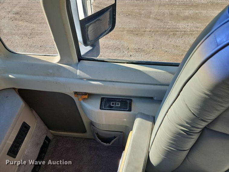 image for item EI8556 1992 AMEG MH-2242 RV