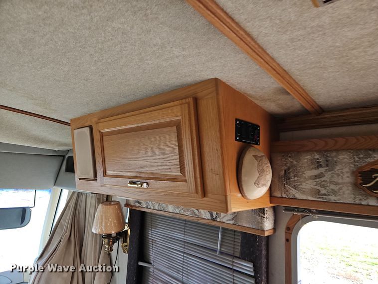 image for item EI8556 1992 AMEG MH-2242 RV