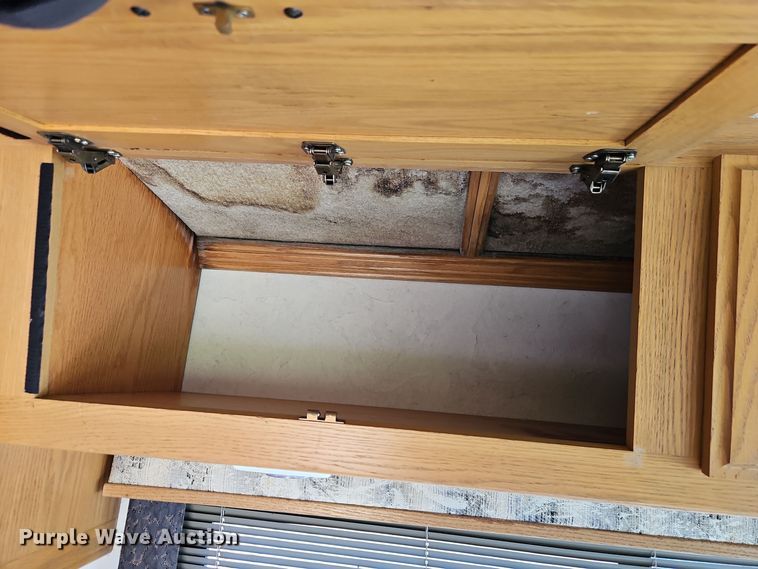 image for item EI8556 1992 AMEG MH-2242 RV