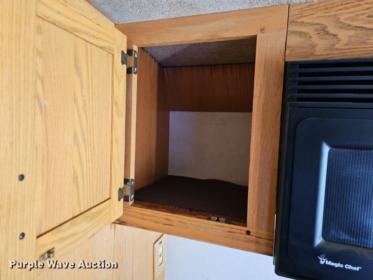 image for item EI8556 1992 AMEG MH-2242 RV