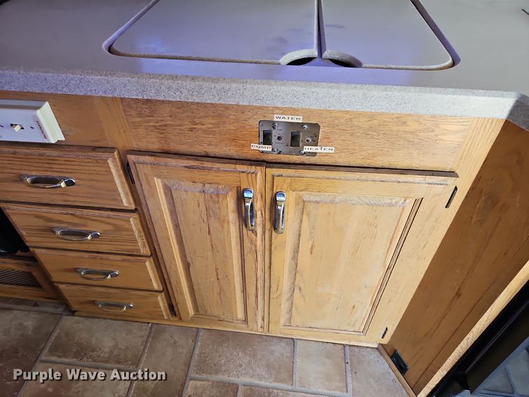 image for item EI8556 1992 AMEG MH-2242 RV