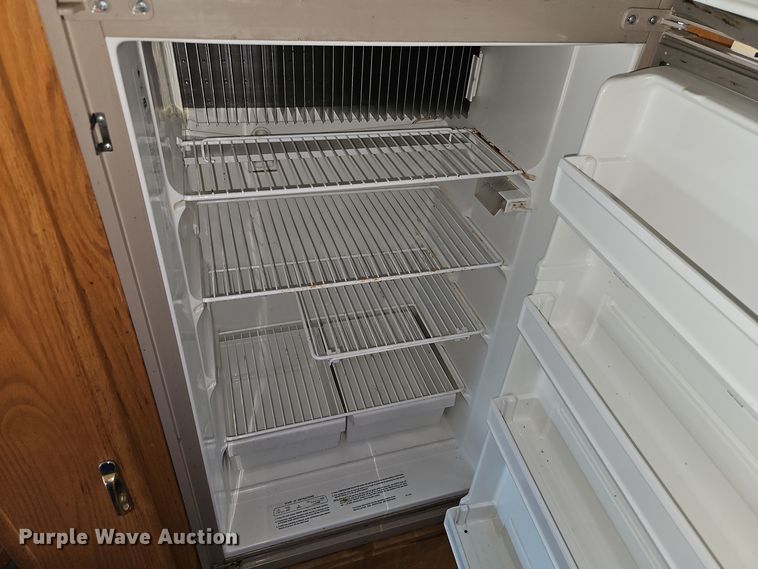 image for item EI8556 1992 AMEG MH-2242 RV