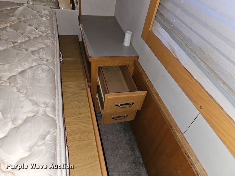 image for item EI8556 1992 AMEG MH-2242 RV