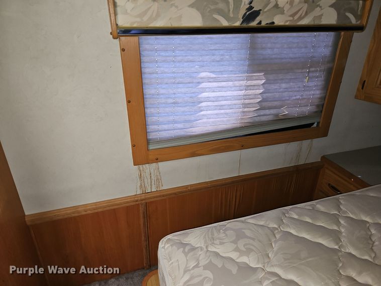 image for item EI8556 1992 AMEG MH-2242 RV