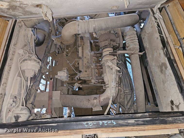 image for item EI8556 1992 AMEG MH-2242 RV