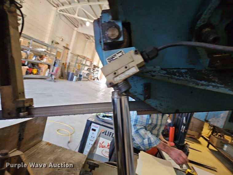 image for item EI8580 DoAll C-4100CNC metal band saw