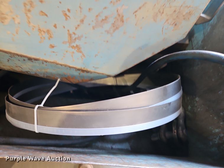 image for item EI8580 DoAll C-4100CNC metal band saw