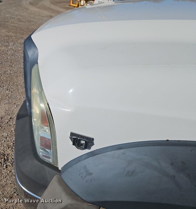 image for item EI8588 2007 Ford F450 Super Duty XL flatbed truck