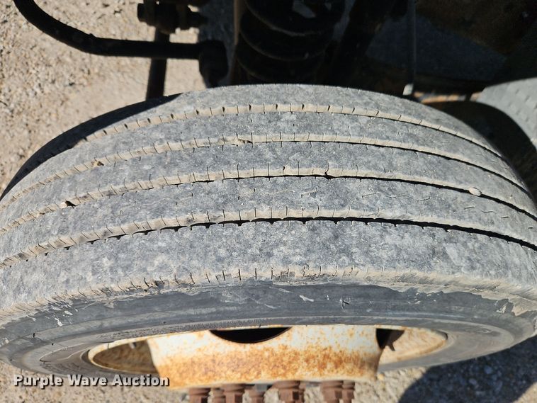 image for item EI8588 2007 Ford F450 Super Duty XL flatbed truck