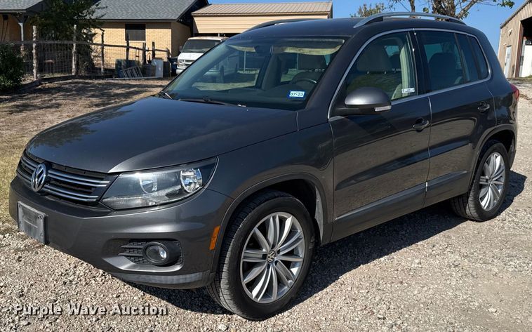image for item EJ3100 2013 Volkswagen Tiguan SUV