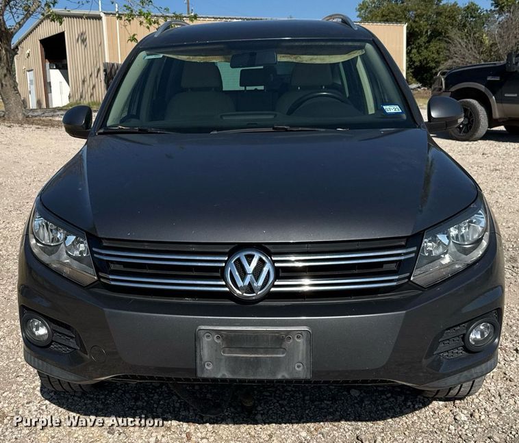 image for item EJ3100 2013 Volkswagen Tiguan SUV