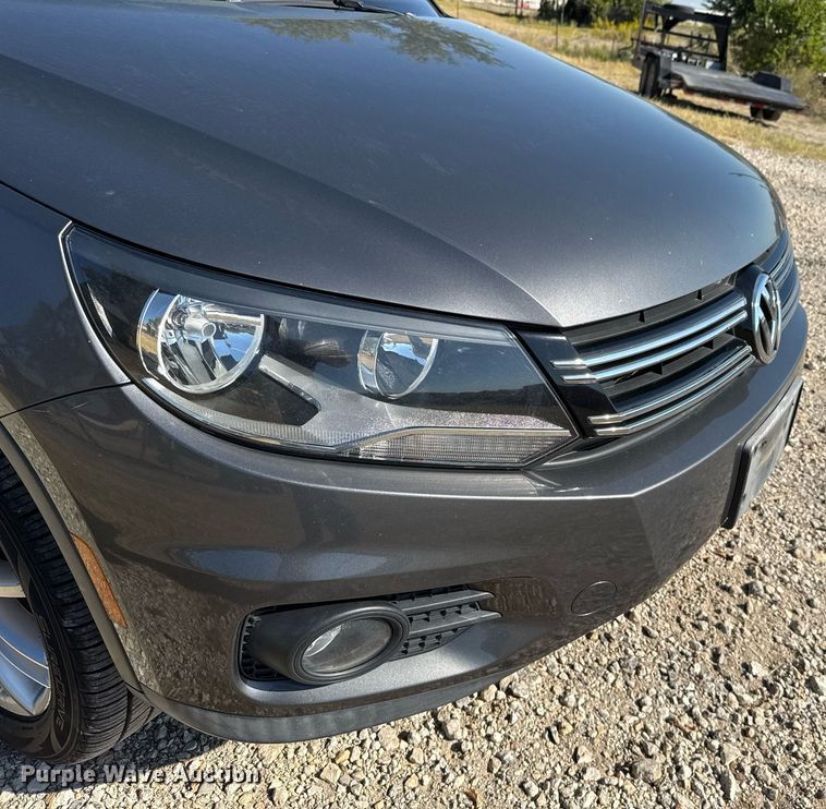 image for item EJ3100 2013 Volkswagen Tiguan SUV