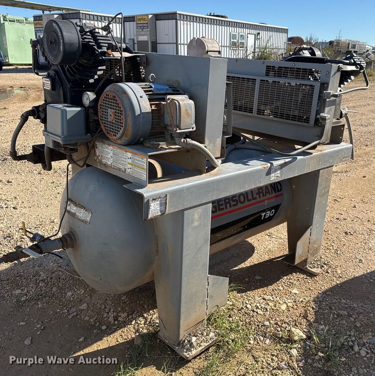 image for item EJ3210 1999 Ingersoll Rand T30 air compressor