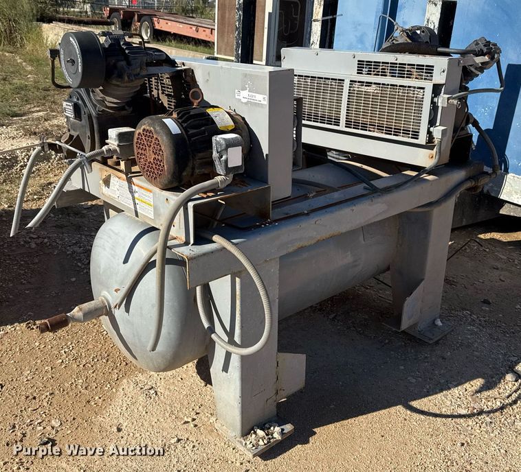 image for item EJ3210 1999 Ingersoll Rand T30 air compressor
