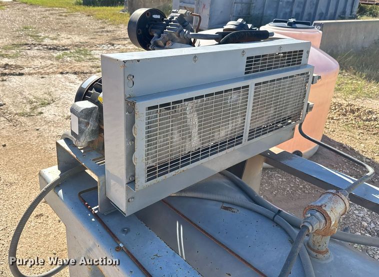 image for item EJ3210 1999 Ingersoll Rand T30 air compressor