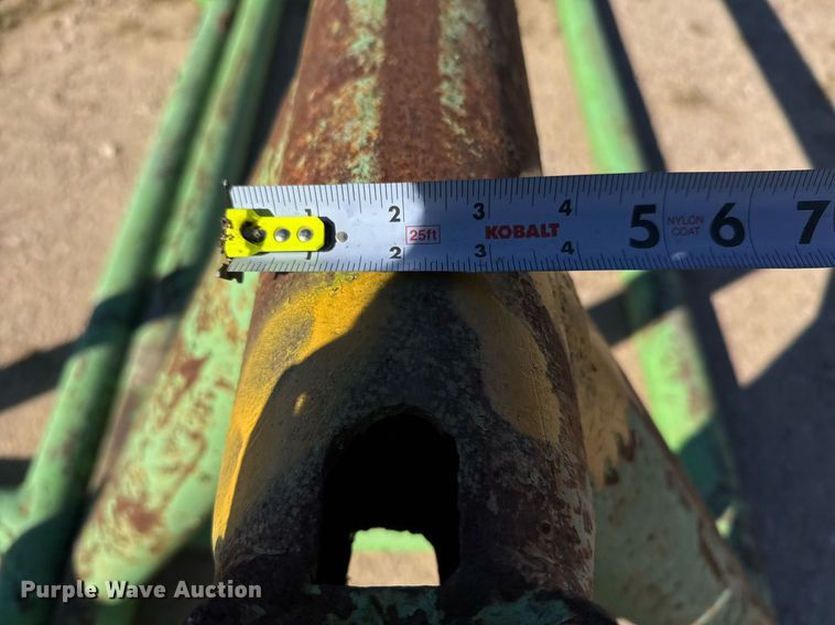 image for item EJ3212 (2) 28' L pipe racks