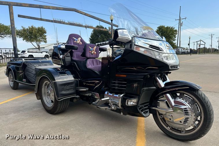 image for item EJ4930 2000 Honda Goldwing 25th Anniversary  motorcycle