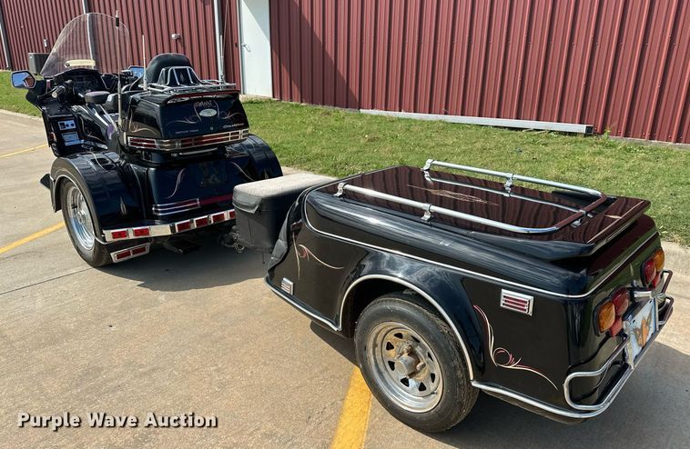 image for item EJ4930 2000 Honda Goldwing 25th Anniversary  motorcycle