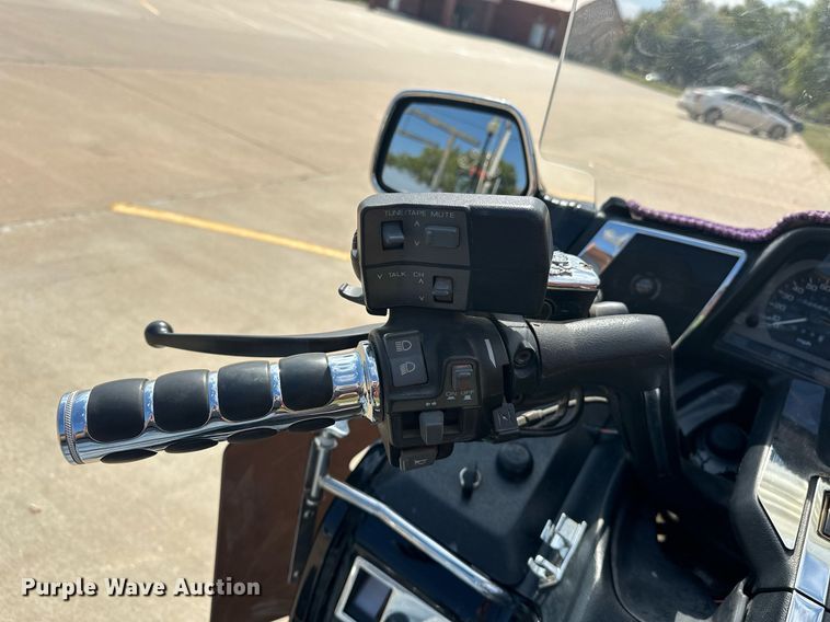 image for item EJ4930 2000 Honda Goldwing 25th Anniversary  motorcycle