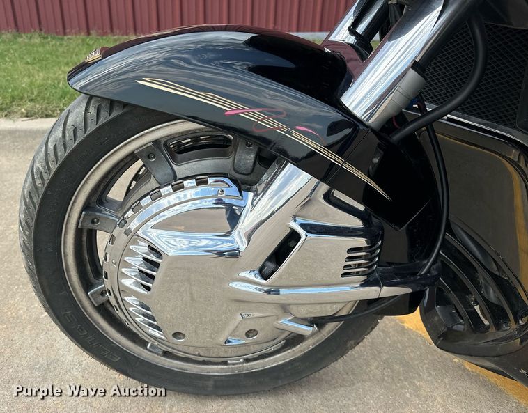 image for item EJ4930 2000 Honda Goldwing 25th Anniversary  motorcycle